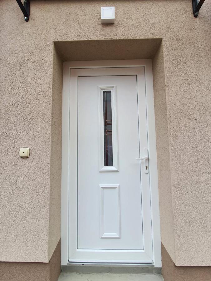 Studio Apartman 11 Bihać Exterior foto